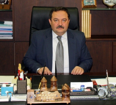 Bitlis Eren Üniversitesi Rektörü Prof. Dr. Mahmut Doğru'dan 23 Nisan Kutlama Mesajı