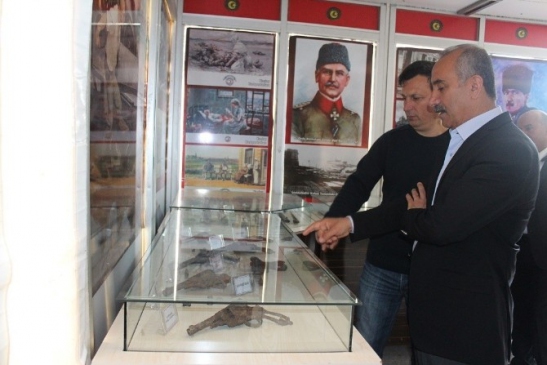 Çanakkale'nin 100. Yıl Gezici Tırı Hatay Arsuz'da Vatandaşlarla Buluştu