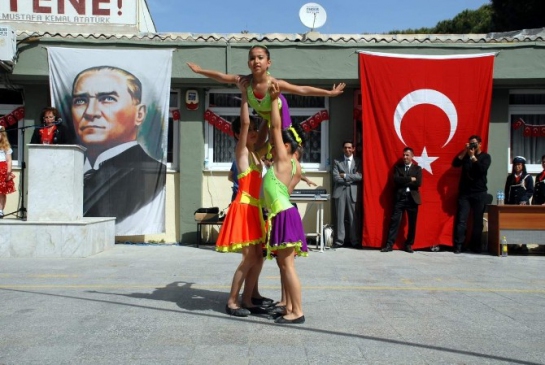 Aliağa'da 23 Nisan Ulusal Egemenlik ve Çocuk Bayramı Etkinlikleri Düzenlenecek