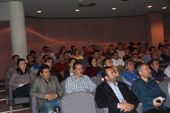 Kayseri'de Tekden Hastanesi, Elektrik Dağıtım Çalışanlarına Tiroid Bilgisi Verdi