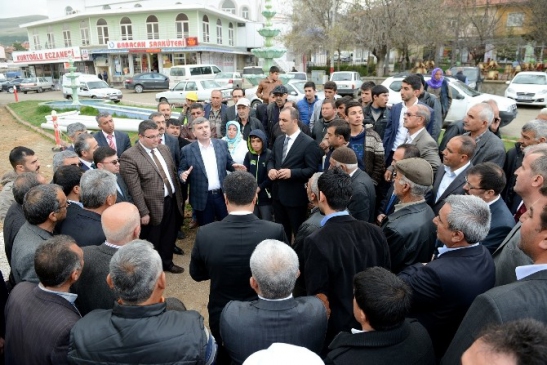 Konya Yunak'ta Şehir Parkı ve Cadde Yapım Çalışmaları Başladı