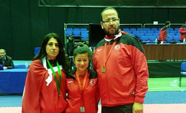 Kocaeli Büyükşehir Belediye Kağıtspor, Avrupa Para Tekvando Şampiyonası'nda Bir Altın ve İki Bronz Madalya Kazandı