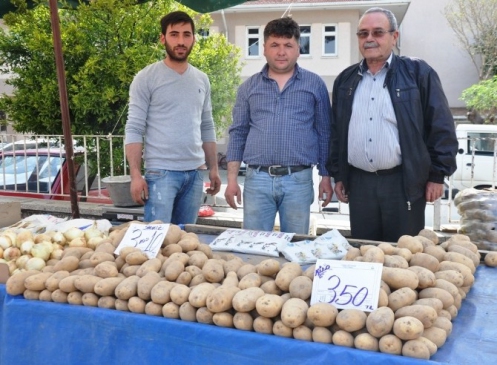İzmir Ödemiş'te Patates Fiyatları Üreticileri Sıkıntıya Soktu