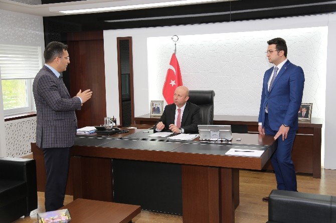 Kocasinan'da 50 Milyon Liralık 27 İhale Gerçekleştirildi