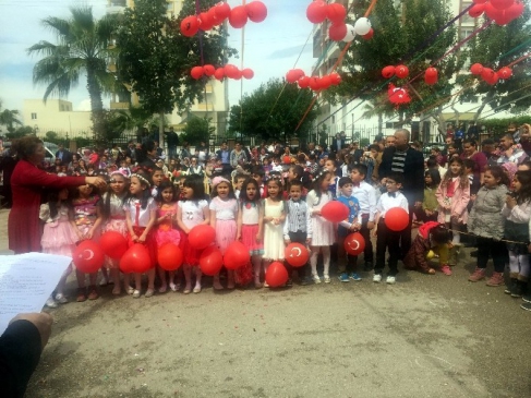 Adana'daki İlköğretim Okullarında 23 Nisan Coşkuyla Kutlandı