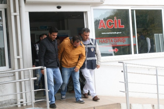 Marmaris'te Jandarma ve Polis Ortak Operasyonu ile 8 Kaçakçı Gözaltına Alındı