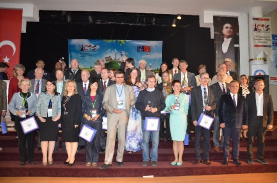 Kuşadası'nda Düzenlenen Uluslararası Genç Bilim İnsanları Konferansı Sona Erdi