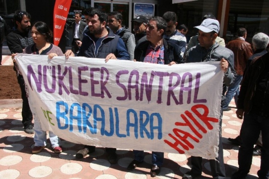 Diyarbakır Bağlar'da Ekoloji Meclisi, Akkuyu Nükleer Santrali'ne Tepki Gösterdi