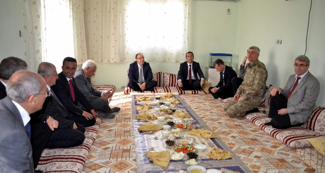 Siirt Eruh'ta Muhtar Mustafa Turhan, Yol Kenarında Ölü Bulundu