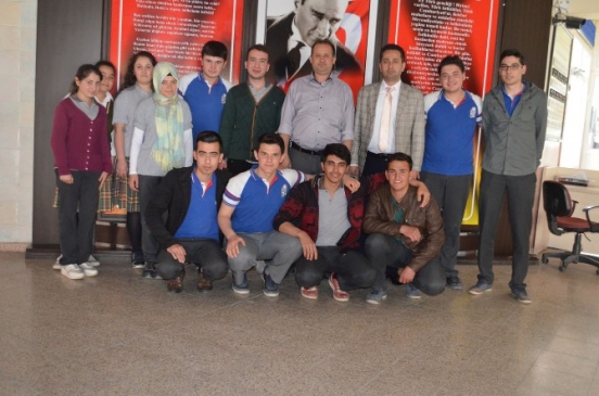 Kula Hacı Ömer Özboyacı Lisesi Öğrencileri Almanya Hamburg'da Staj Yapacak