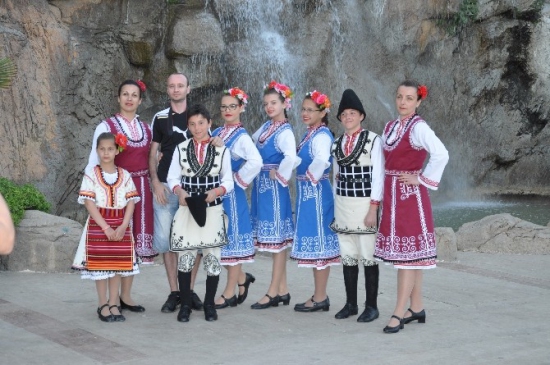 Alanya'da İkinci Kez Düzenlenen Bulgaristan Kültür ve Sanat Festivali'nde Dans ve Müzik Gösterileri Yapıldı