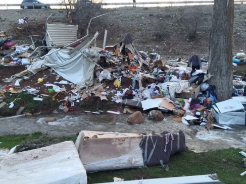 Erzurum Aşkale'de Meydana Gelen Trafik Kazasında 3 Kişi Yaralandı