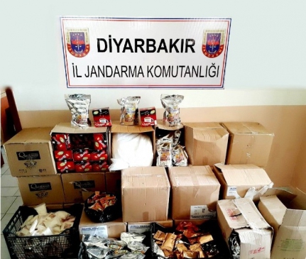Diyarbakır'da Kaçak Gıda Maddeleri Ele Geçirildi