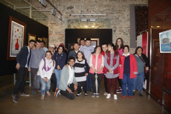 İstanbul Beşiktaş’ta Özel Çocuklar Minyatür Sergisini Ziyaret Etti