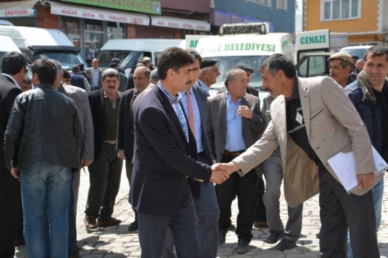 Ardahan Göle'deki AK Parti Adayları, Partililerle Bir Araya Geldi