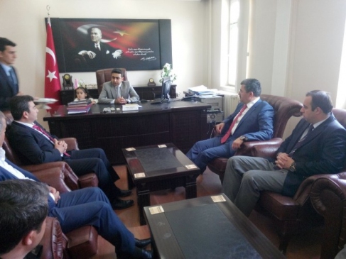 Afyonkarahisar Başmakçı'da Ali Özkaya'nın Seçim Ziyaretlerine Yoğun İlgi Gösterildi