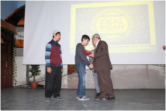 İstanbul ve Malatya’da Öğrencilere Ödüller Dağıtıldı