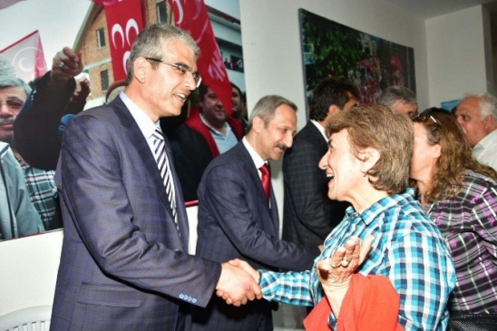 Antalya Alanya'da MHP'nin Seçim Ofisi Açılış Törenine Tarkan Akıllı Katıldı