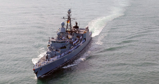 Alman Gemileri Girit’e Yola Çıktı, Mültecileri Kurtaracak