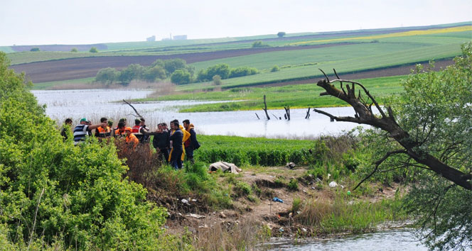 Tekirdağ Yeniçiftlik Mahallesi'nde Oltasını Kurtarmaya Çalışan Genç Boğuldu