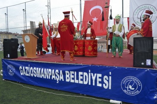 Gaziosmanpaşa'da Başkan Usta, Taraftarlarla Kahvaltı Programında Buluştu