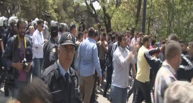 Balıkesir Merkez'de HDP Mitingi Sonrası Olaylar Çıktı