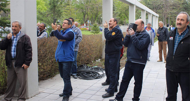 Kayseri Melikgazi'de İntihar Girişiminde Bulunan E.A. Uzun Süre İkna Edildi