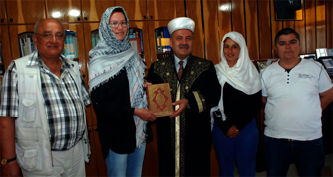 Didim'de İhtida Töreniyle Hollandalı Rachel Wustlich Müslüman Olup Leyla Adını Aldı