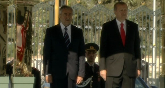 Ankara'da KKTC Cumhurbaşkanı Akıncı, Cumhurbaşkanı Erdoğan Tarafından Resmi Törenle Karşılandı