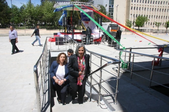 Diyarbakır'da 155 Araç Kapasiteli Yeni Otopark Açıldı