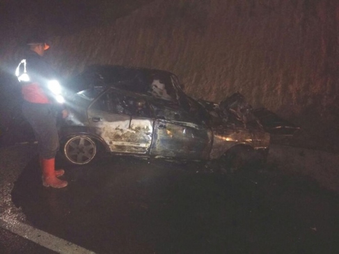 Mersin Mut'ta Seyir Halindeyken Alev Alan Araç Kullanılamaz Hale Geldi