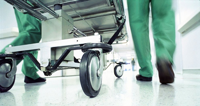 Adana Yüreğir'de Kamyonunda Bulunan Nakliyatçı Hayatını Kaybetti