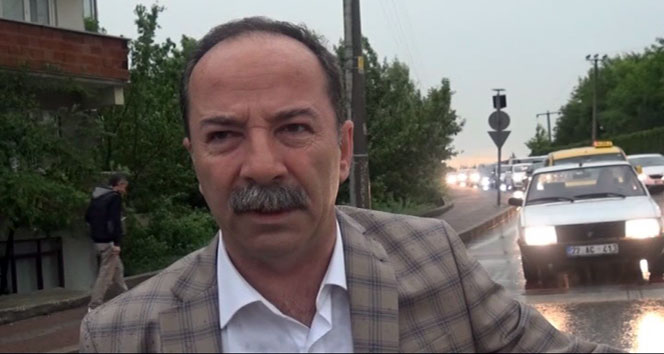 Edirne'de Şiddetli Fırtına Sonrası Belediye Ekipleri Çalışmalarını Sürdürüyor