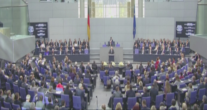 Almanya Federal Meclisi'nde İkinci Dünya Savaşı'nın 70. Yıldönümü Anıldı