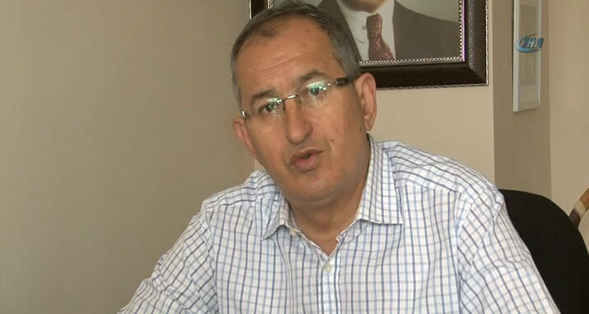 İzmir’de Atilla Sertel, 13 bin oyunu yok saydırmamak için Anayasa Mahkemesi’ne başvurdu.