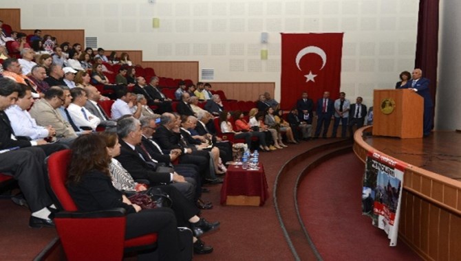 Mersin'de Yörük Kültürü ve Sorunları Üzerine Panel Düzenlendi