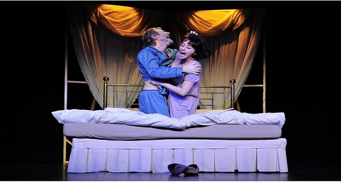 İstanbul'da Ülkü Duru ve Musa Uzunlar, İlişkileri Sağlıklı Yürütme Yöntemlerini Paylaşıyor