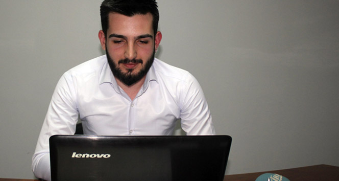 İzmir'de Alaattin Çağıl, Sosyal Medyada Fenomen Olmayı Başardı