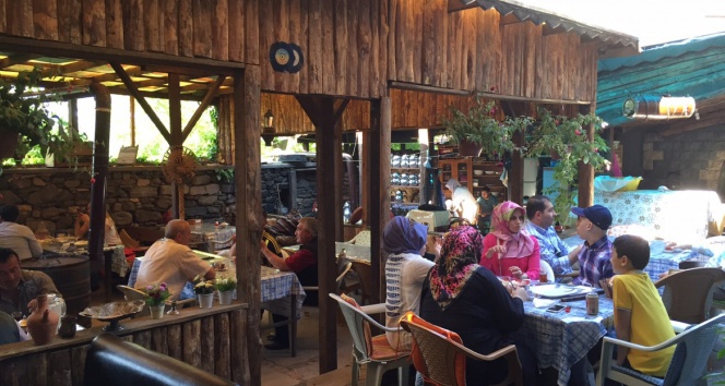 Bursa Cumalıkızık'ta Anneler Günü Nedeniyle Yoğun İlgi Oldu