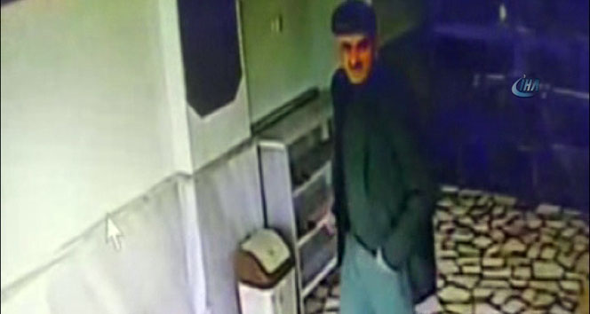 Sakarya Akyazı'da Camide Hırsızlık Yapan Şahıs Yakalandı