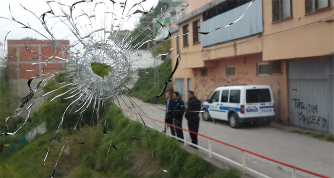 Samsun İlkadım'da İşe Giderken Silahlı Saldırıya Uğrayan Bir Kişi Hastaneye Kaldırıldı