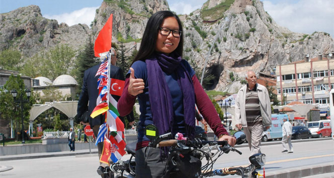 İngiltere'den Yola Çıkan Kadın Bisikletçi Tokat'ta Konakladı