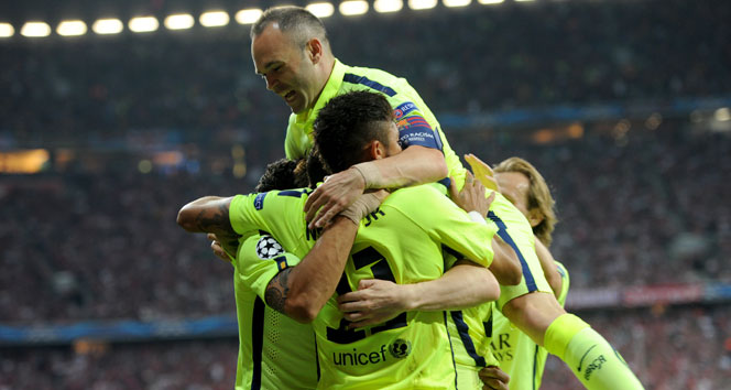 Barcelona, Bayern Münih'e 3-2 Kaybetmesine Rağmen Finale Çıktı