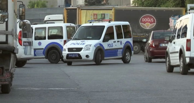 Bağcılar'da İş Yerinde Silahlı Soygun Gerçekleşti, İki Bekçi Etkisiz Hale Getirildi