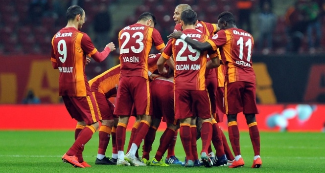 Galatasaray, Mersin İdmanyurdu'nu 1-0 Mağlup Ederek Kalesini 4 Maç Üst Üste Gole Kapattı