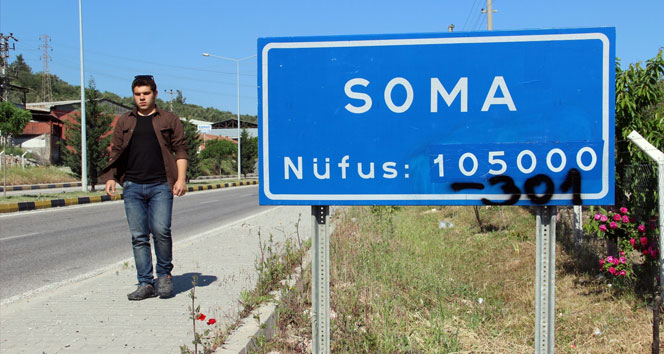 Soma'da Maden Faciasının Yıldönümünde Mezarlıklar Dolu, Gözyaşlarıyla Anıldı