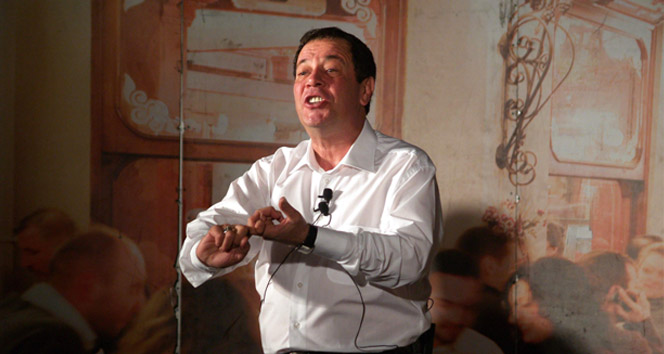 Yalçın Menteş’in Borçları Zahide Yetiş Tarafından Ödendi