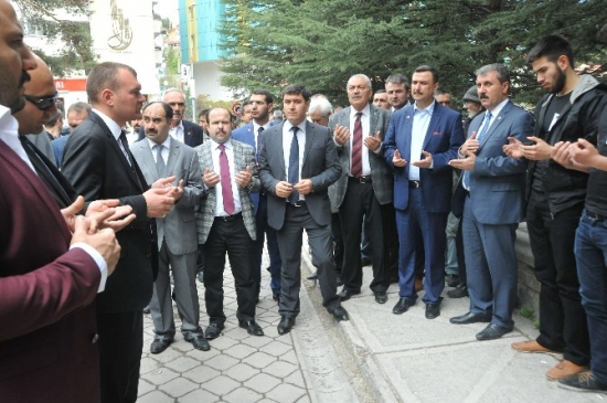 Ankara Kuzey Çevre Yolu'nda Kazada Hayatını Kaybeden Oğuzhan Okur, Kızılcahamam'da Defnedildi