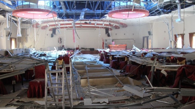 Samsun Tekkeköy'de Düğün Salonunun Asma Tavanının Çökmesi Sonucu 1 Kişi Yaralandı