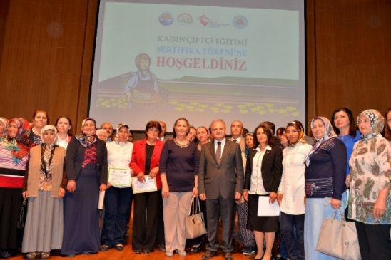 Mersin'de Alata İstasyonu'nda 108 Kadın Çiftçiye Sertifika Verildi